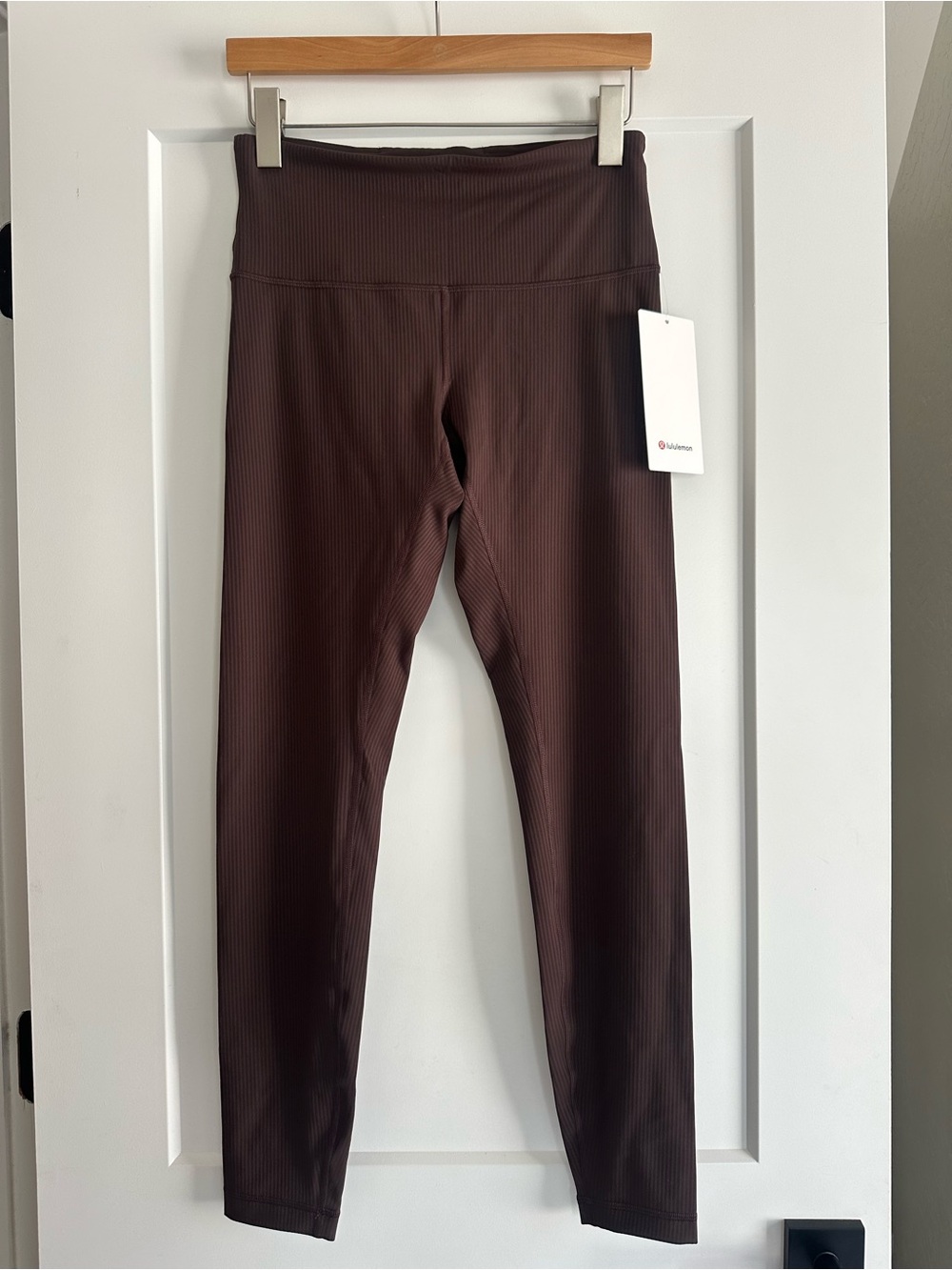 NWT Lululemon Wunder Train Ribbed HR Tight 28” Espresso